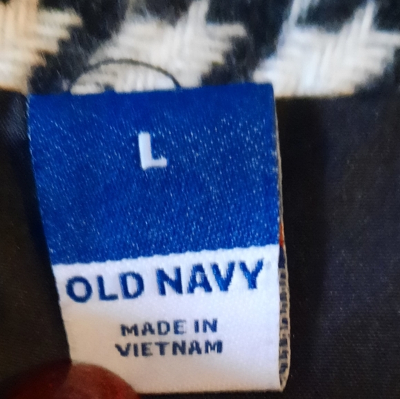 Old Navy Houndstooth Skirt - Picture 6 of 6